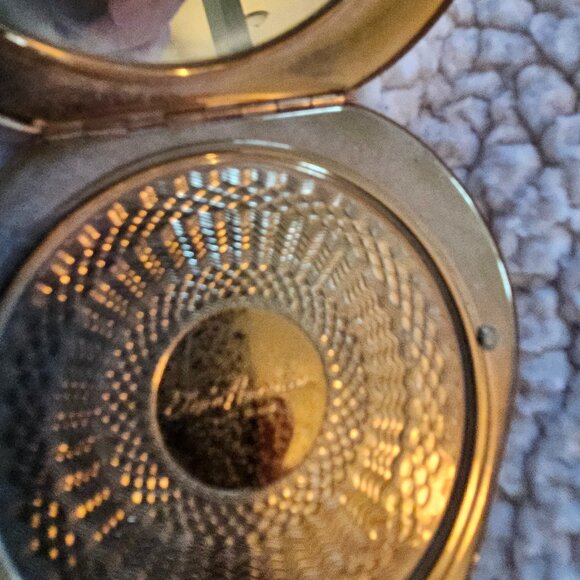 Vintage 1949 Elgin American Zodiac Compact – Sweetheart of AKΨ + Original Puff - Picture 9 of 11